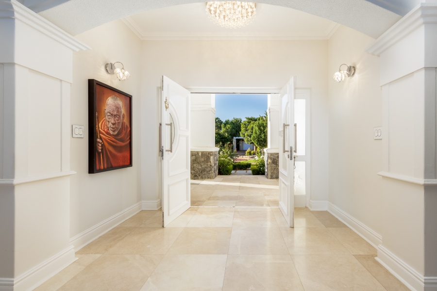 5 Bedroom Property for Sale in Val De Vie Estate Western Cape